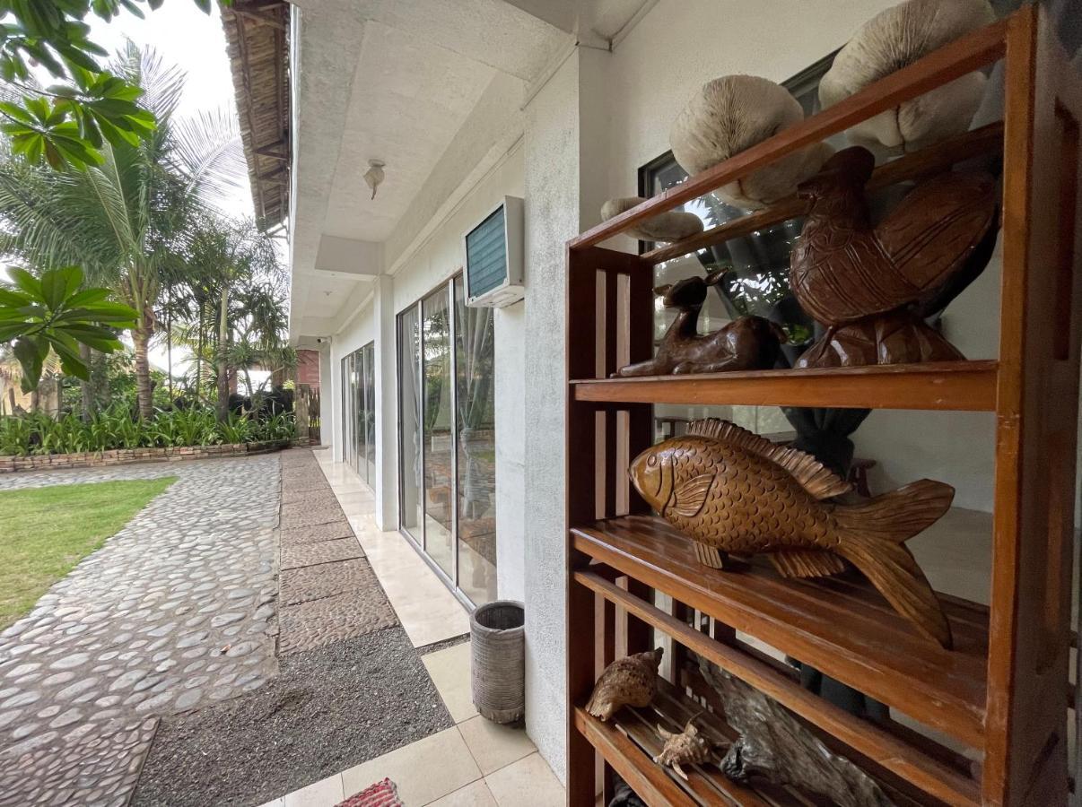 Akkaw Baler Hometel ภายนอก รูปภาพ