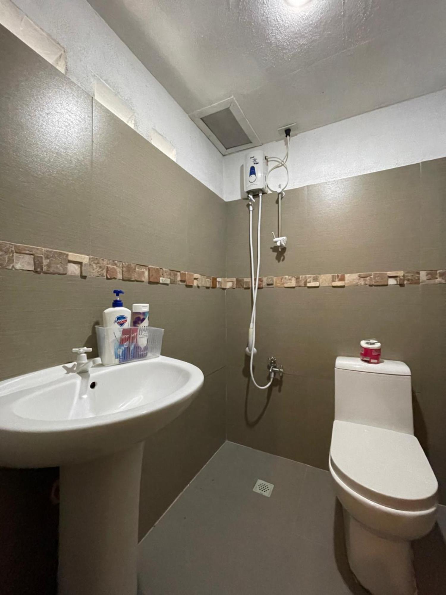 Akkaw Baler Hometel ห้อง รูปภาพ